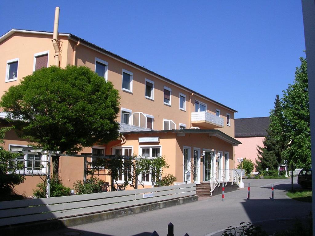 Hotel Elisabeth Bad Abbach Buitenkant foto